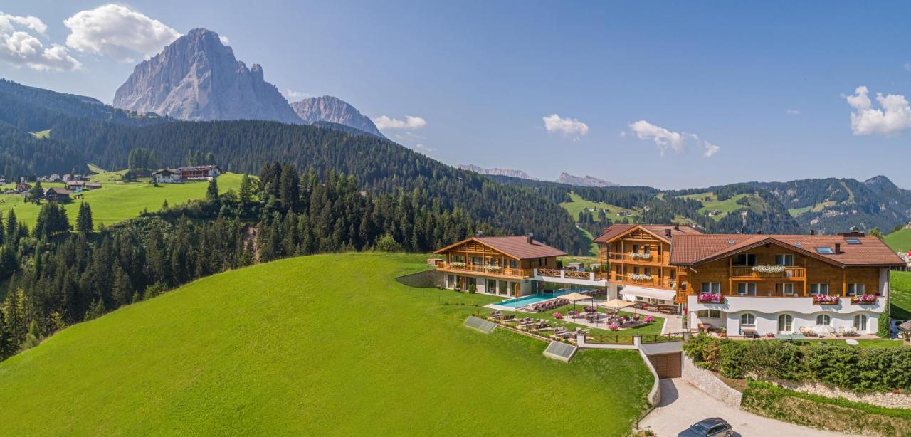 Hotel Rodella Selva di Val Gardena Dış mekan fotoğraf
